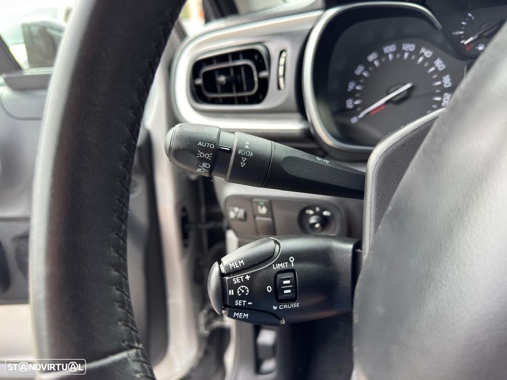 Citroën C3 1.2 PureTech Shine - 20