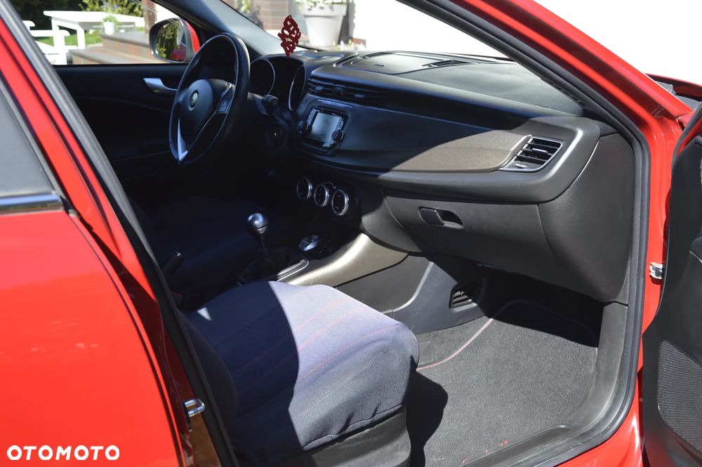 Alfa Romeo Giulietta 1.4 TB Distinctive - 12