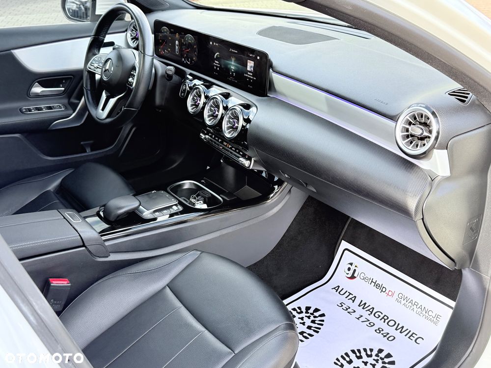 Mercedes-Benz Klasa A 220 7G-DCT Edition 1 - 22