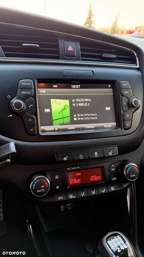 Kia Ceed 1.6 CRDi 136 ISG GT Line - 18