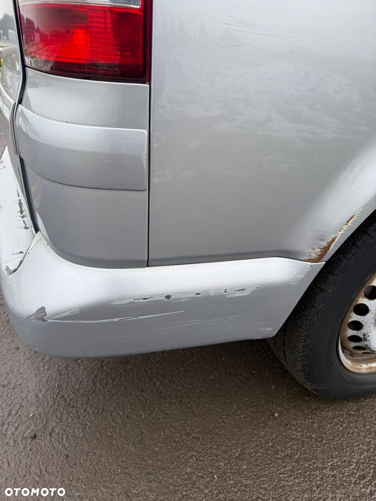 Volkswagen Multivan - 17