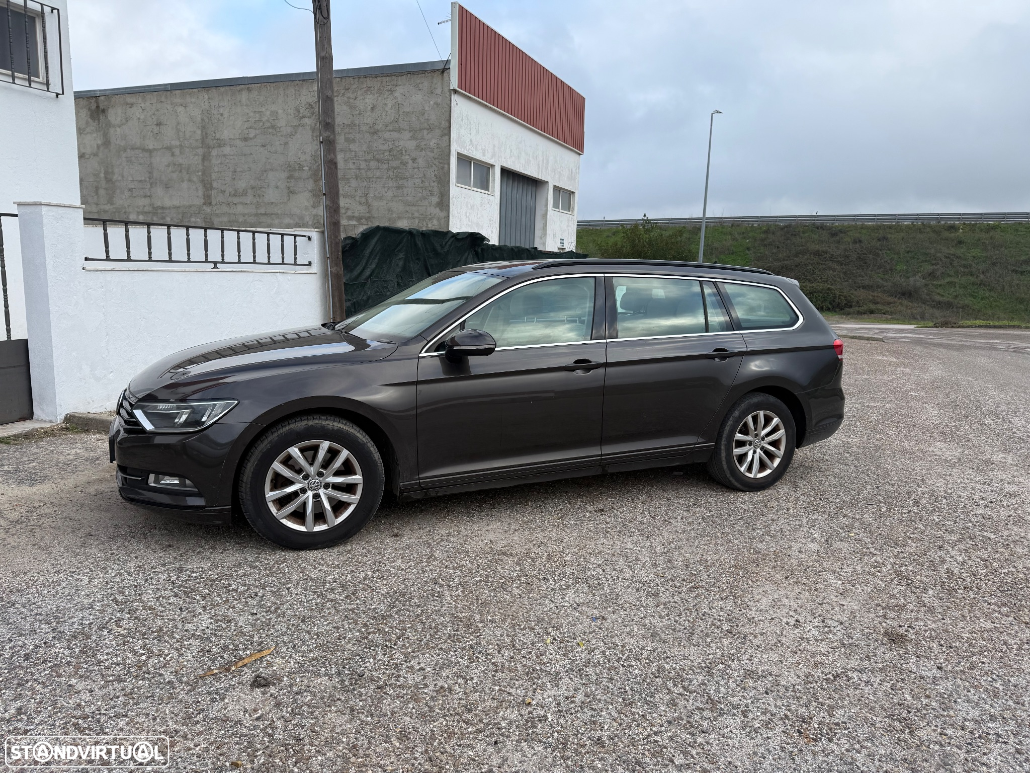 VW Passat Variant 1.6 TDI BlueMotion - 5