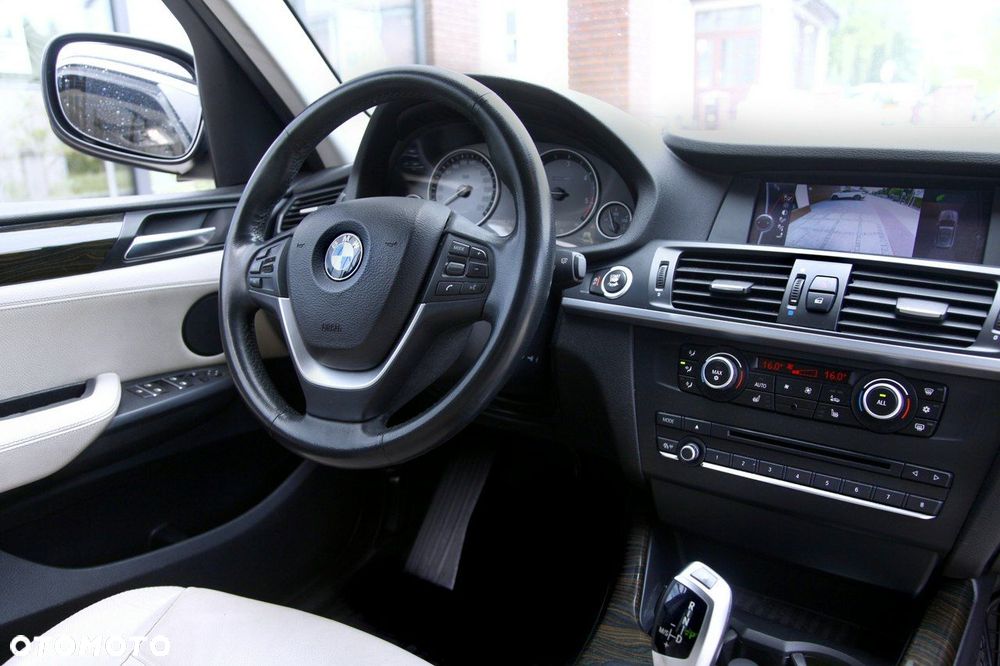 BMW X3 xDrive20d - 12