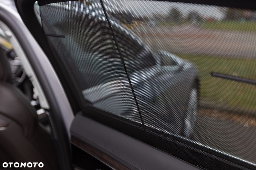 Audi A8 60 TFSI e Quattro Tiptronic - 27