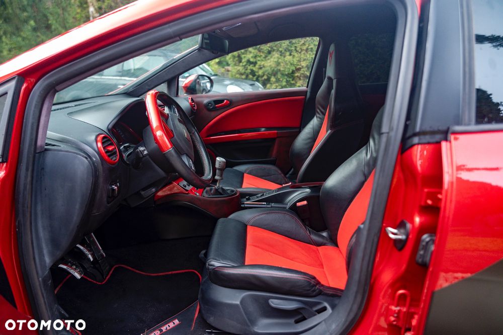 Seat Leon 2.0 T FSI Cupra R - 21