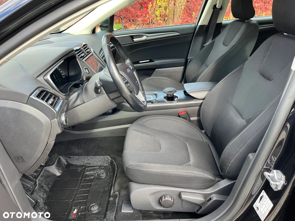 Ford Mondeo 2.0 EcoBlue Titanium - 14