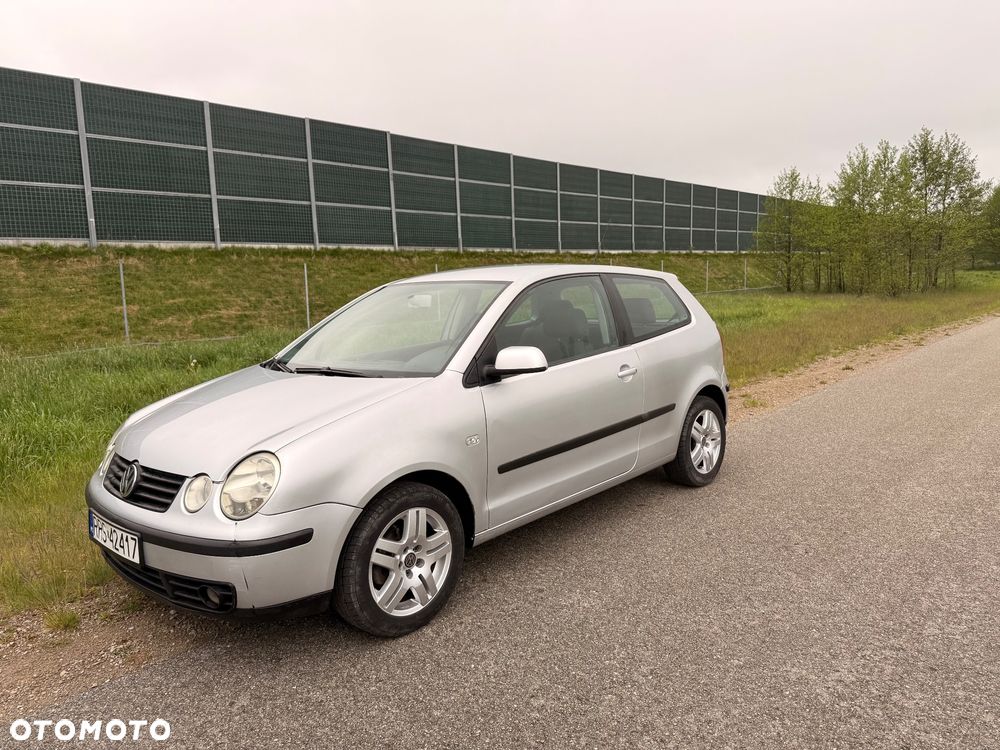 Volkswagen Polo 1.4 16V Basis - 4