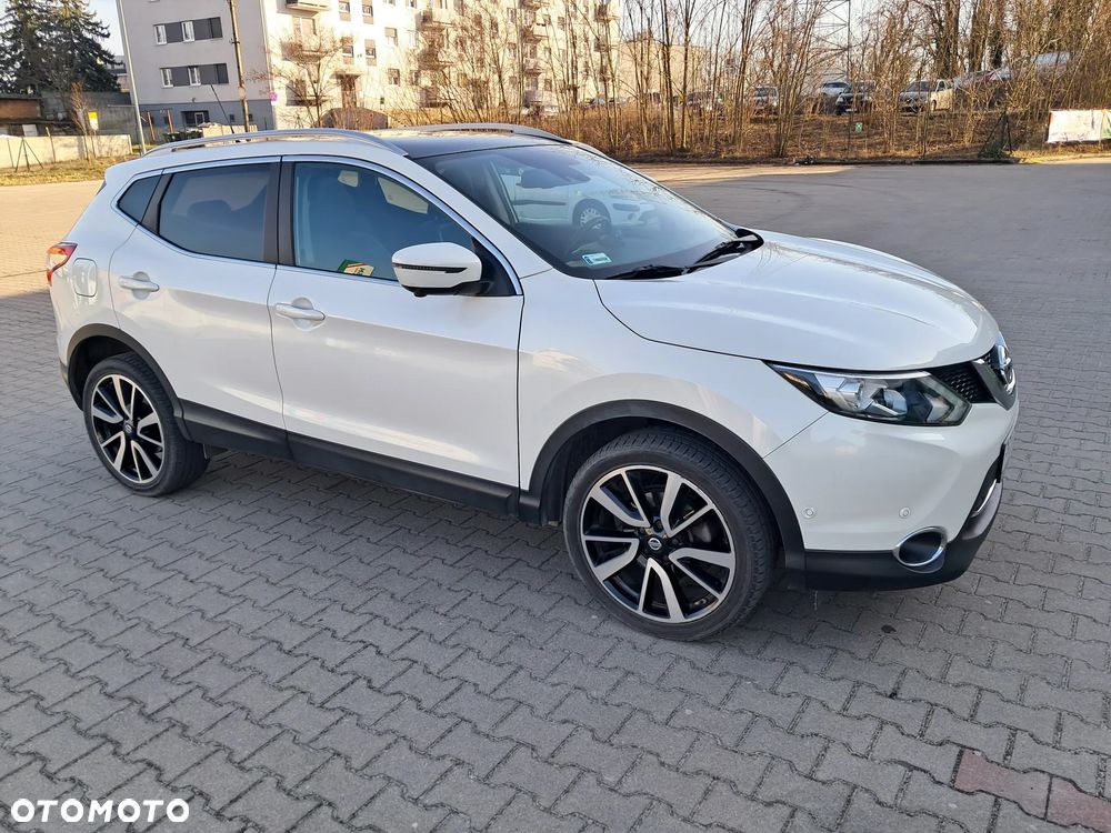 Nissan Qashqai 1.6 DIG-T Tekna - 2
