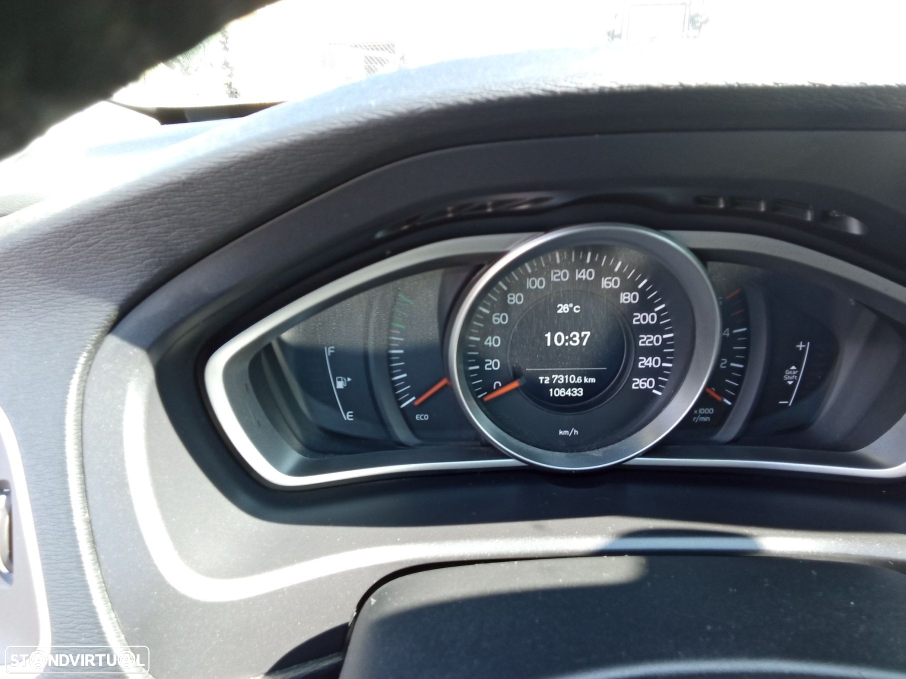 Volvo V40 2.0 D2 Momentum - 12