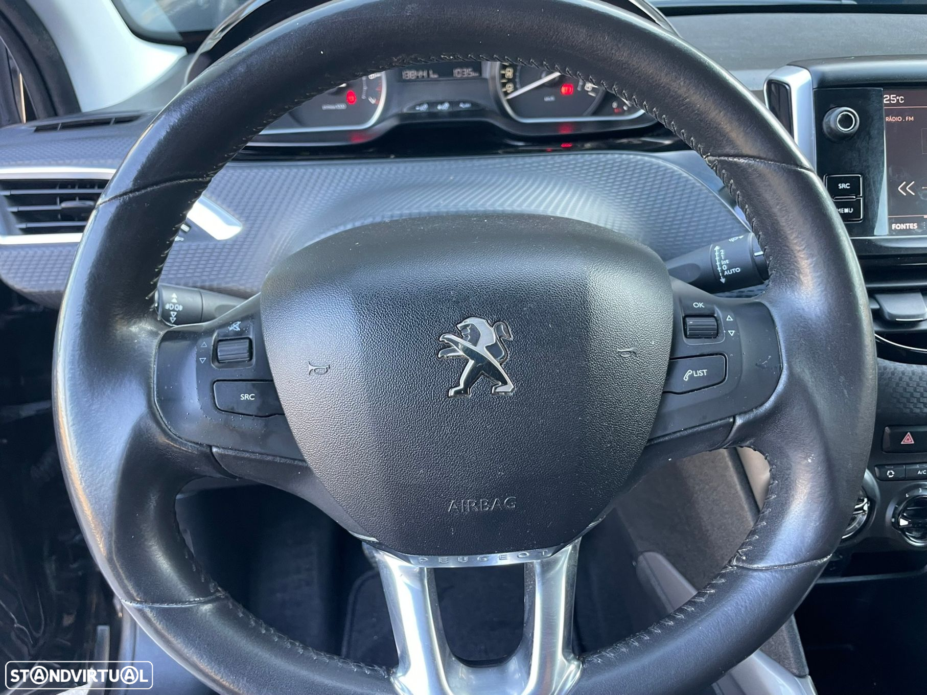 Peugeot 2008 1.2 PureTech Style - 11