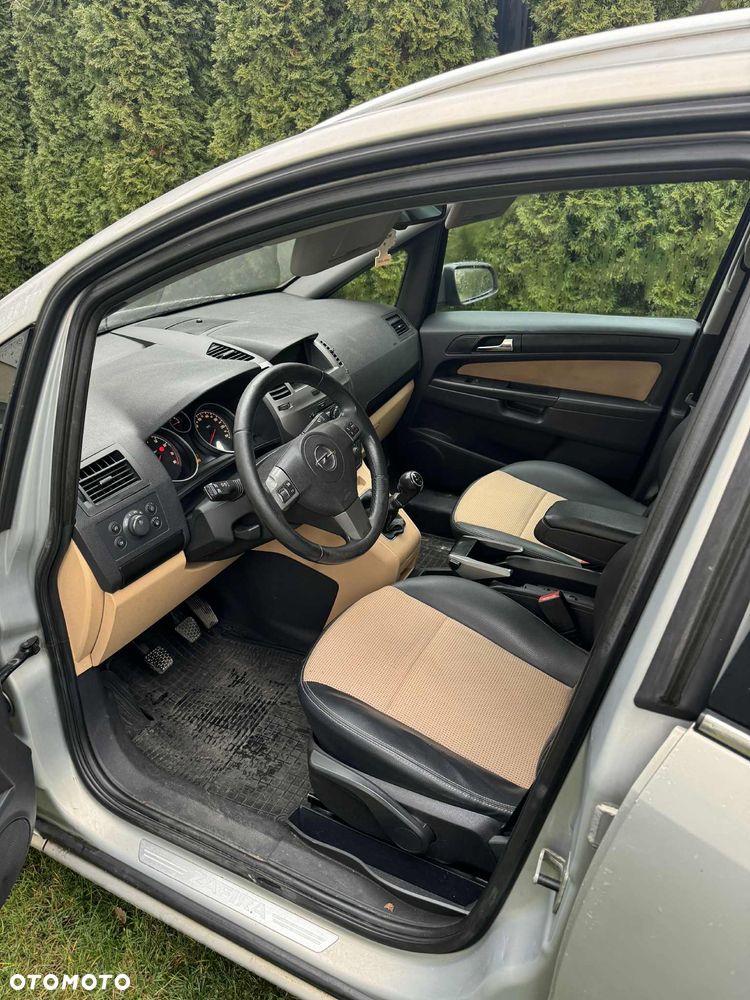Opel Zafira 1.8 Design Edition - 5