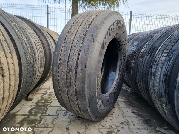 385/65R22.5 Opona MICHELIN XMULTI Z 11-12 mm Przód X MULTI Z