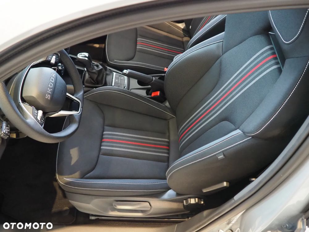 Skoda Kamiq 1.5 TSI Monte Carlo DSG - 8