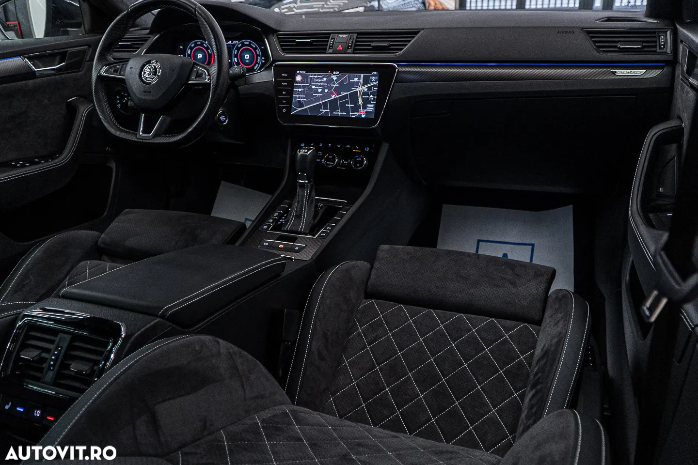 Skoda Superb 2.0 TSI 4X4 DSG Sportline - 2