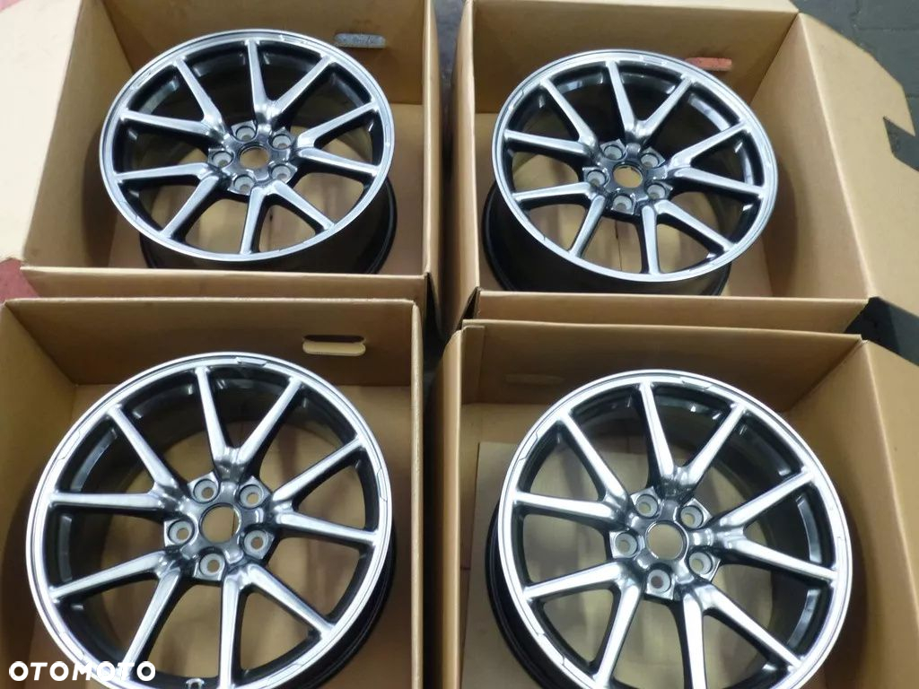 TESLA 3 1044221-00-B ORYGINALNE CHROM SHADOW 18'' - 3
