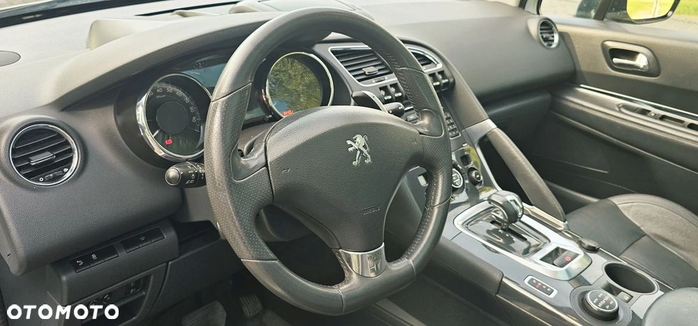 Peugeot 3008 2.0 HDi Premium+ - 24