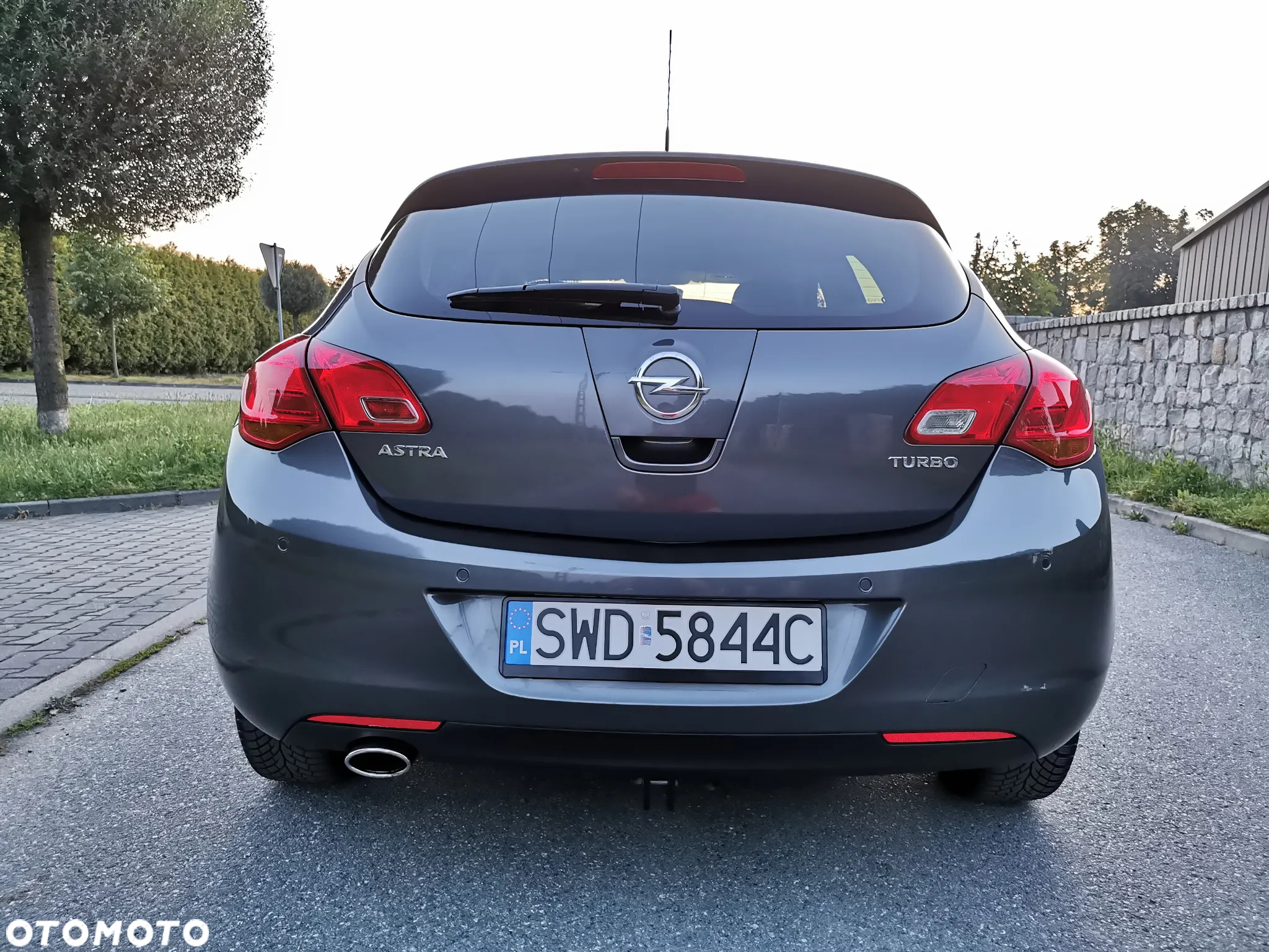 Opel Astra 1.4 Turbo 150 Jahre - 6