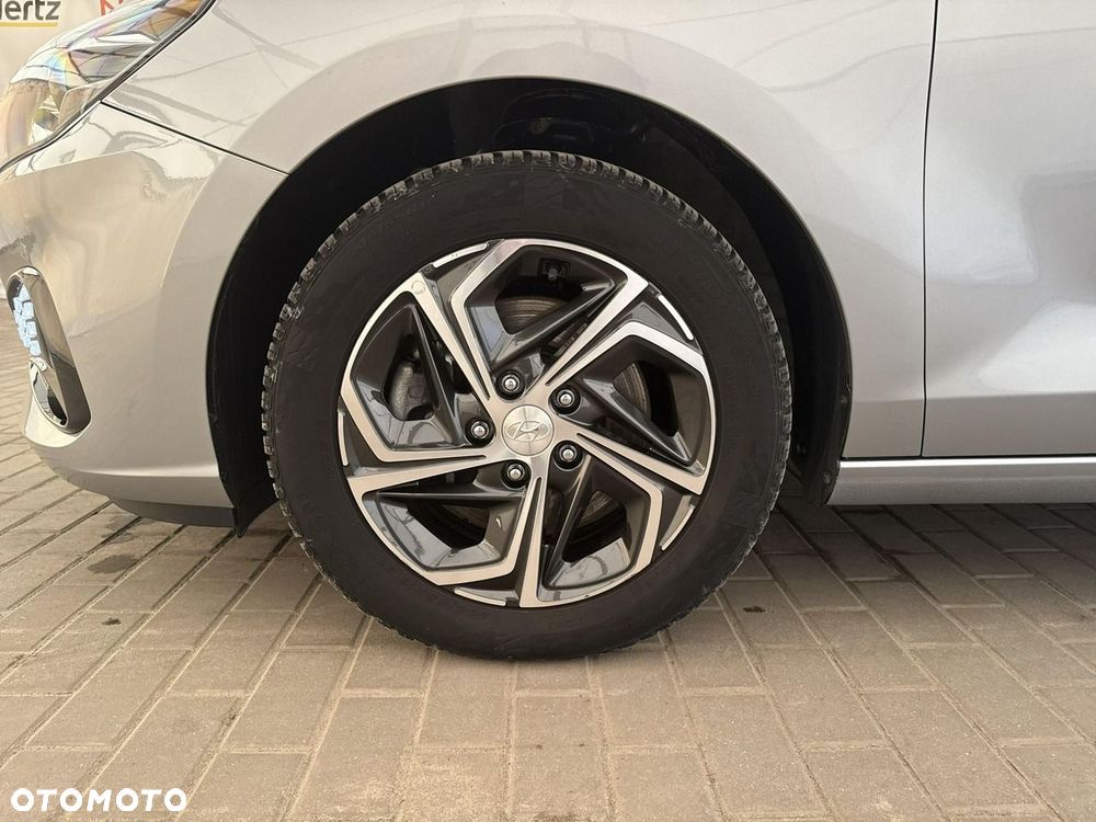 Hyundai i30 - 21