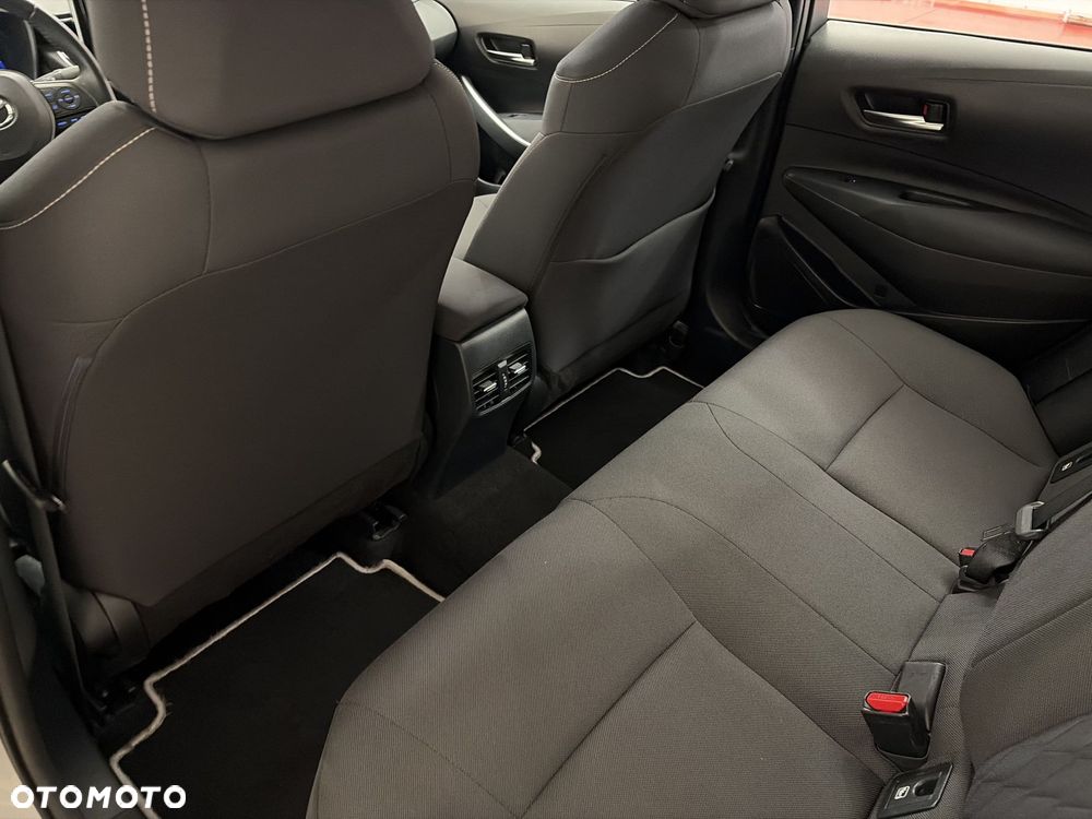 Toyota Corolla 1.8 Hybrid Comfort - 11