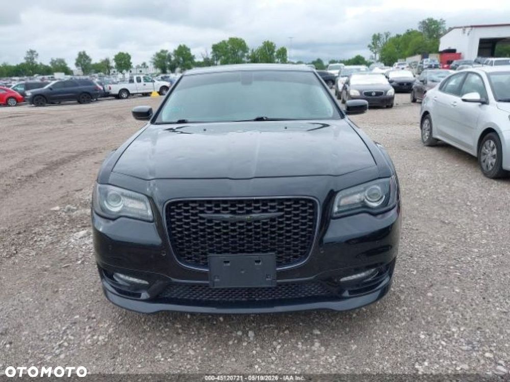 Chrysler 300 - 7