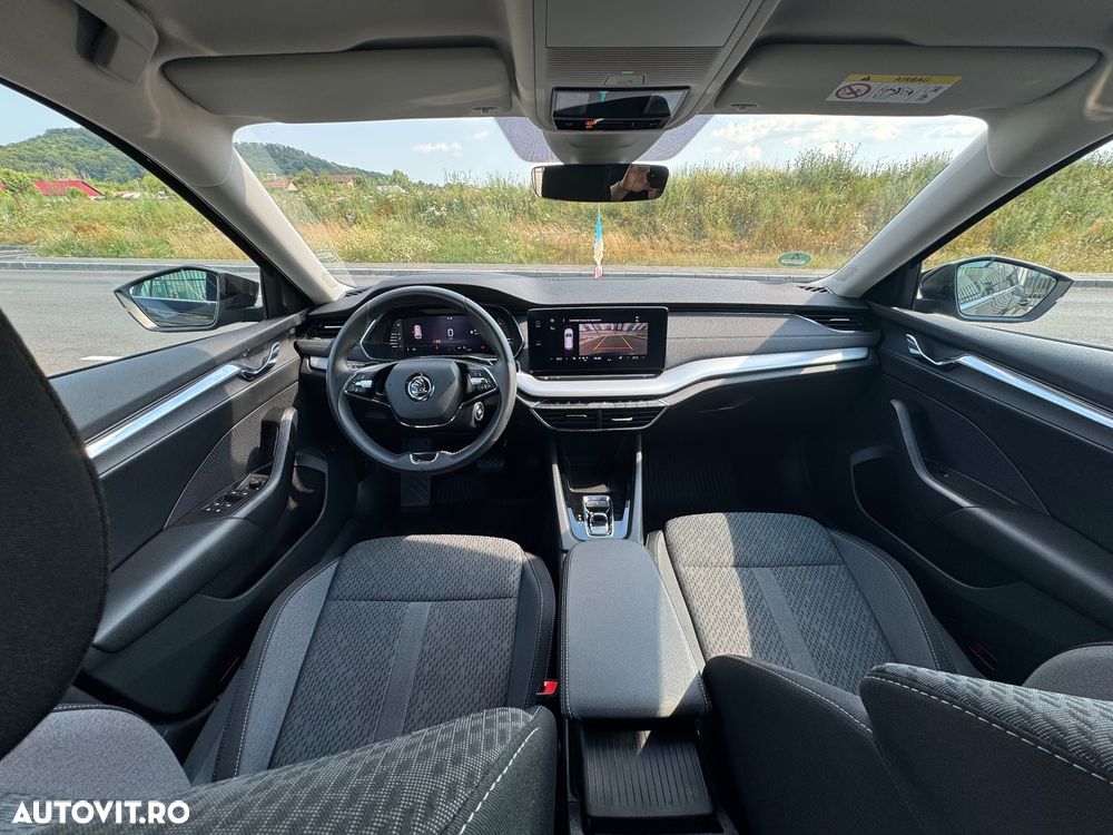 SKODA Octavia 2021 — imagine 3