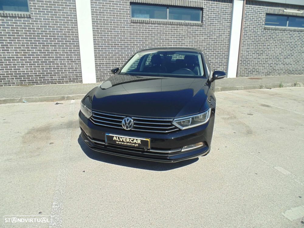 VW Passat 1.6 TDI Highline - 3