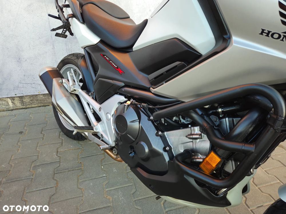 Honda NC - 25