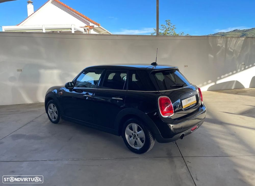 MINI 5 Portas One D - 3