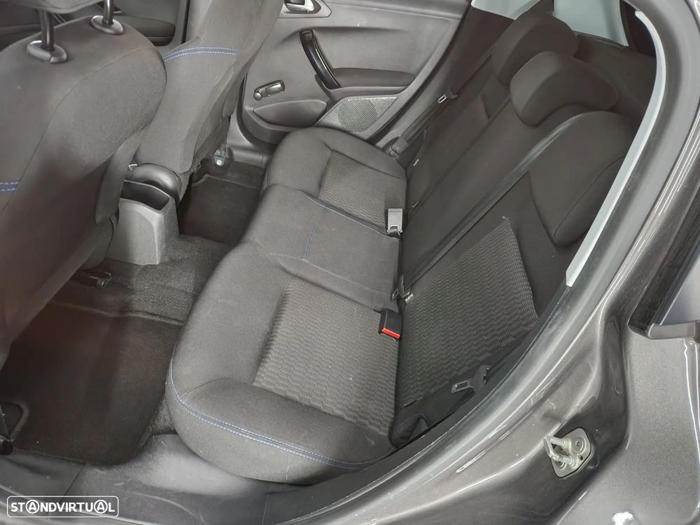 Peugeot 208 1.5 BlueHDi Allure Pack - 8
