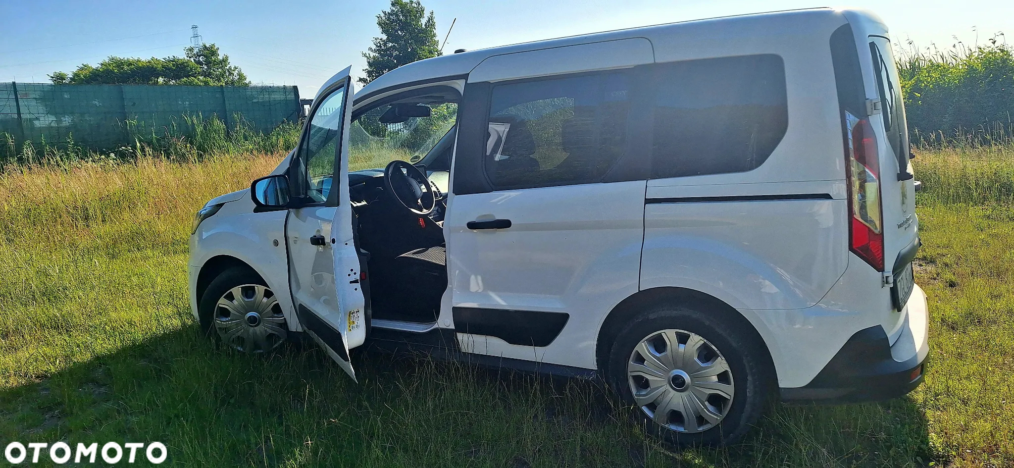 Ford Transit Connect 220 L1 Ambiente - 2