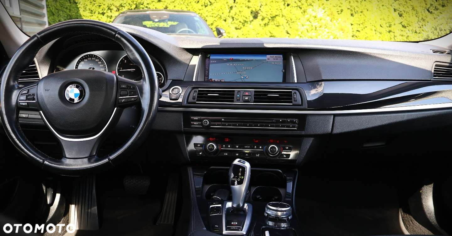 BMW Seria 5 - 12