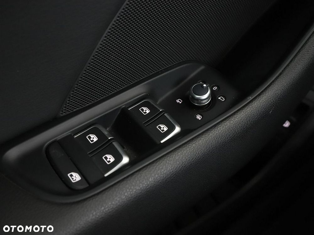 Audi A3 Sportback 1.4 TFSI e-tron design - 35