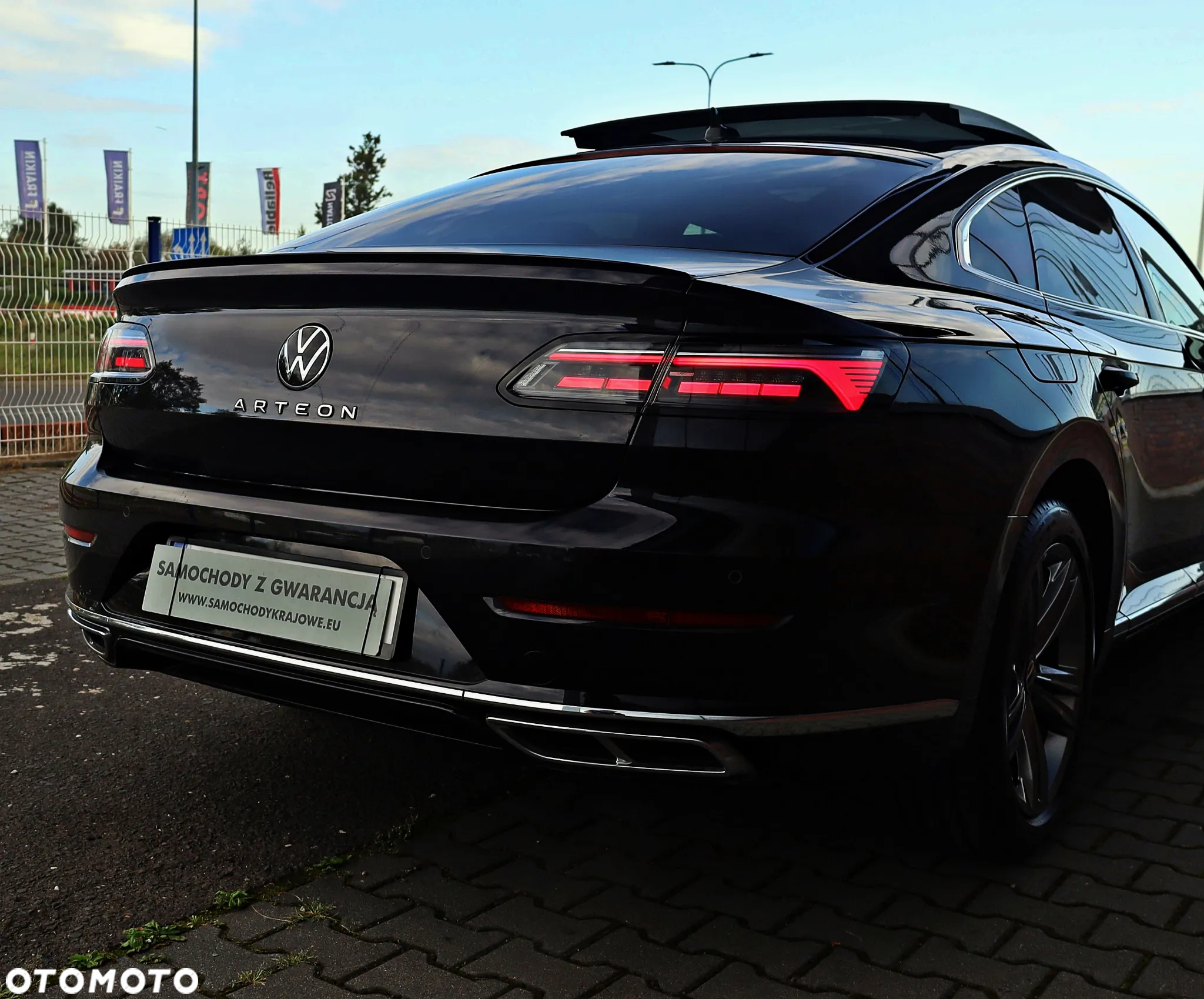 Volkswagen Arteon 2.0 TSI R-Line DSG - 14
