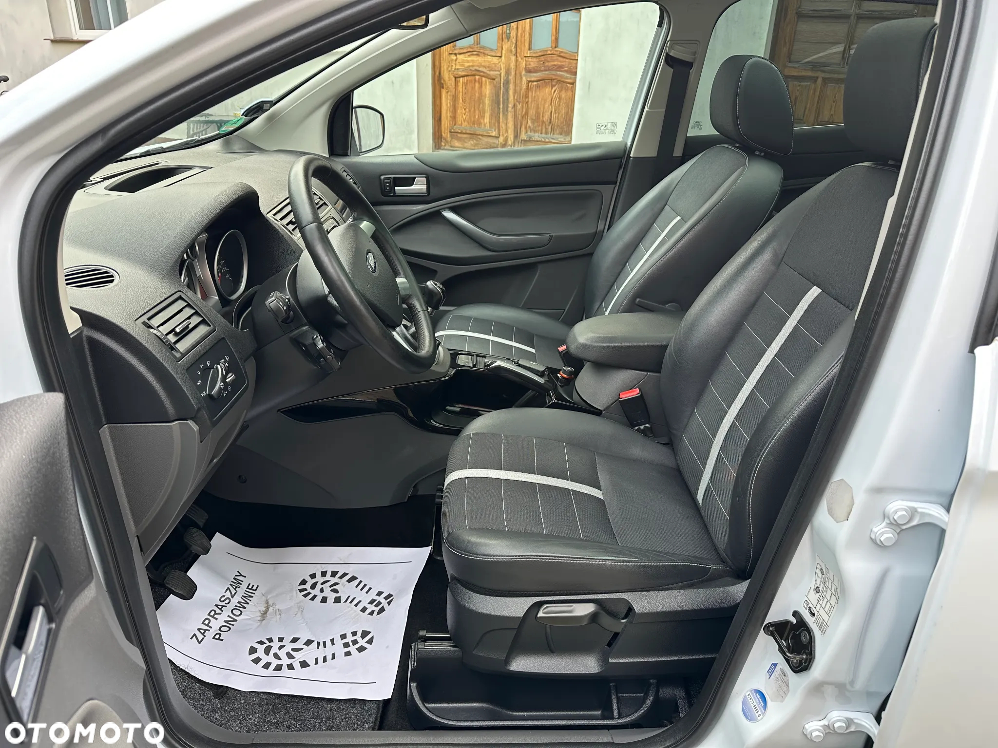 Ford Kuga 2.0 TDCi 4WD Titanium - 6