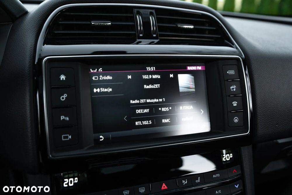 Jaguar F-Pace 25d AWD Prestige - 30