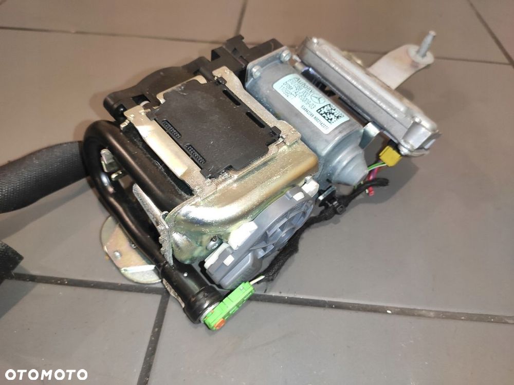 MERCEDES C-KLASA W204 PAS BEZPIECZEŃSTWA LEWY PRZÓD STAN BDB ORYG - 5