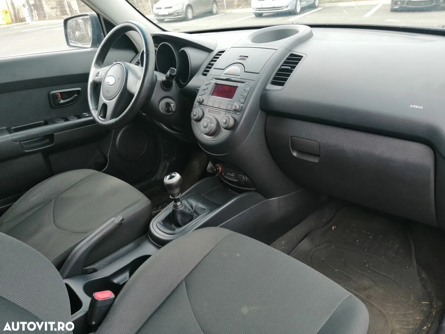 Kia Soul 1.6 CRDi Black Collection - 17