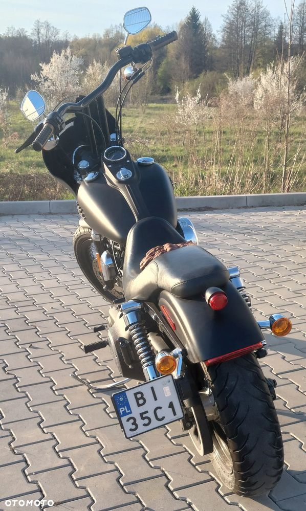 Harley-Davidson Dyna Street Bob - 6