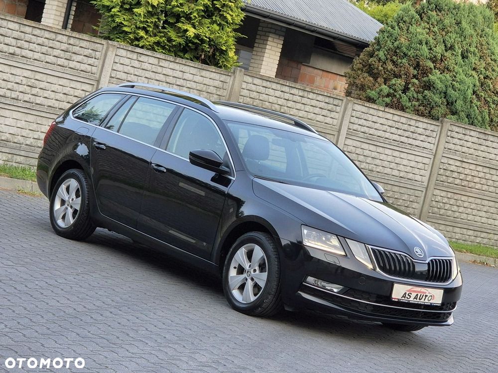 Skoda Octavia 2.0 TDI DSG Style - 26
