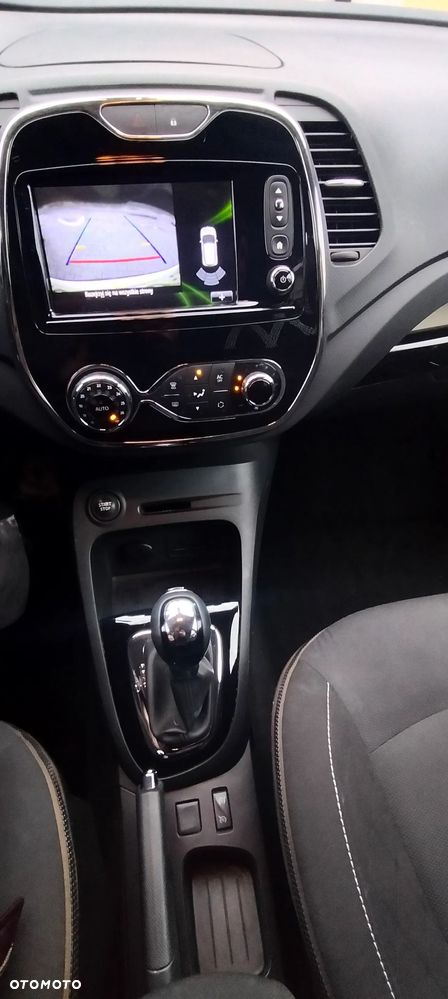 Renault Captur - 24