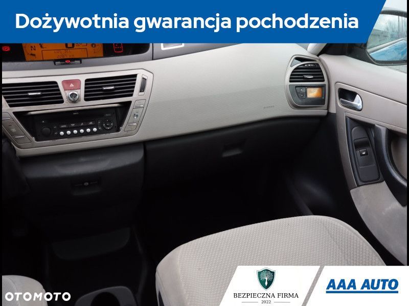 Citroën C4 Picasso - 10