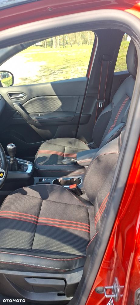 Renault Captur TCe 140 GPF R.S LINE - 22