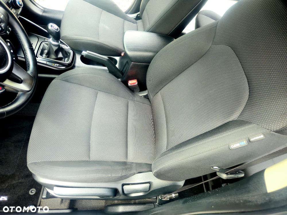 Kia Carens 1.6 GDI ISG Spirit - 39
