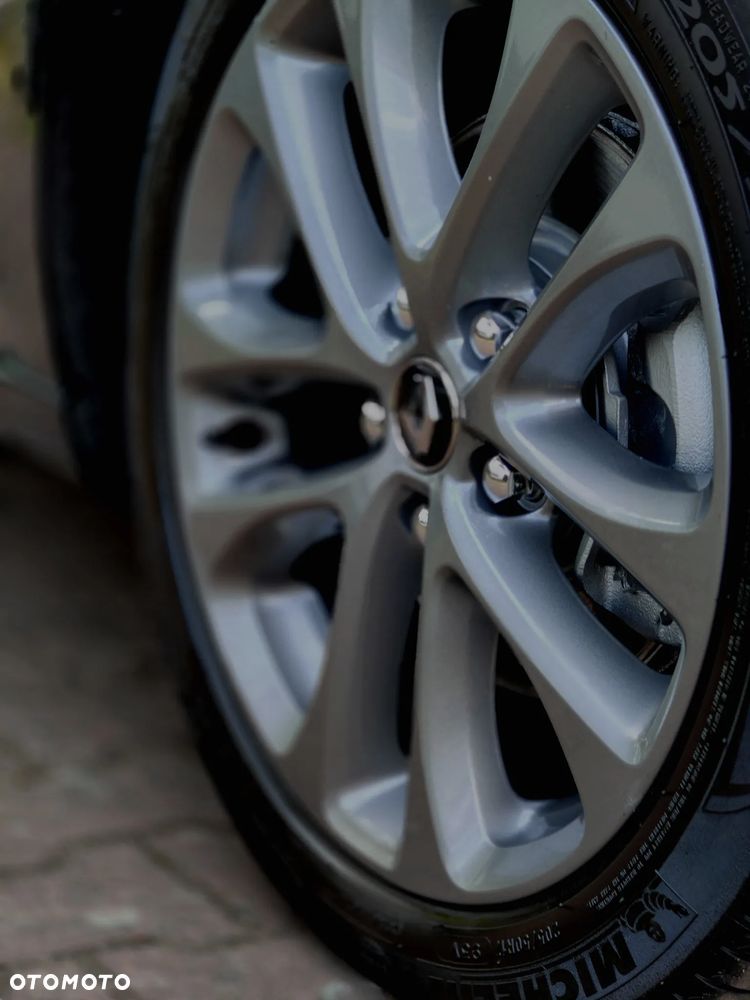 Renault Megane BLUE dCi 150 EDC GT LINE - 29
