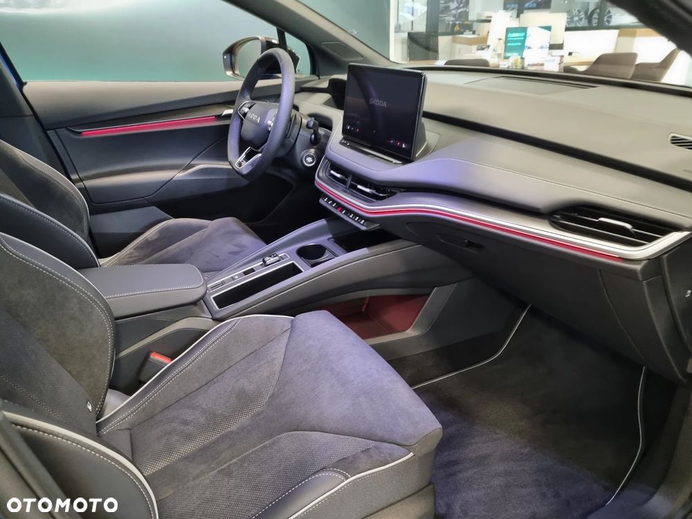 Skoda Elroq 60 63kWh Sportline - 10