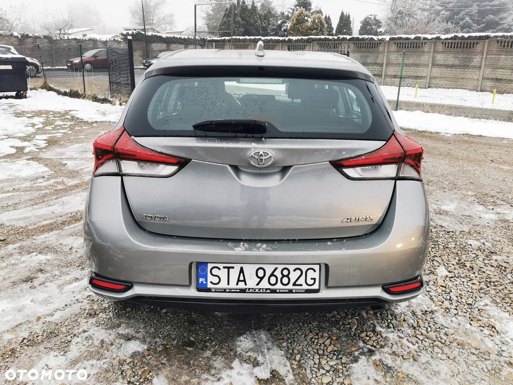 Toyota Auris 1.33 Dual-VVT-i Life - 8