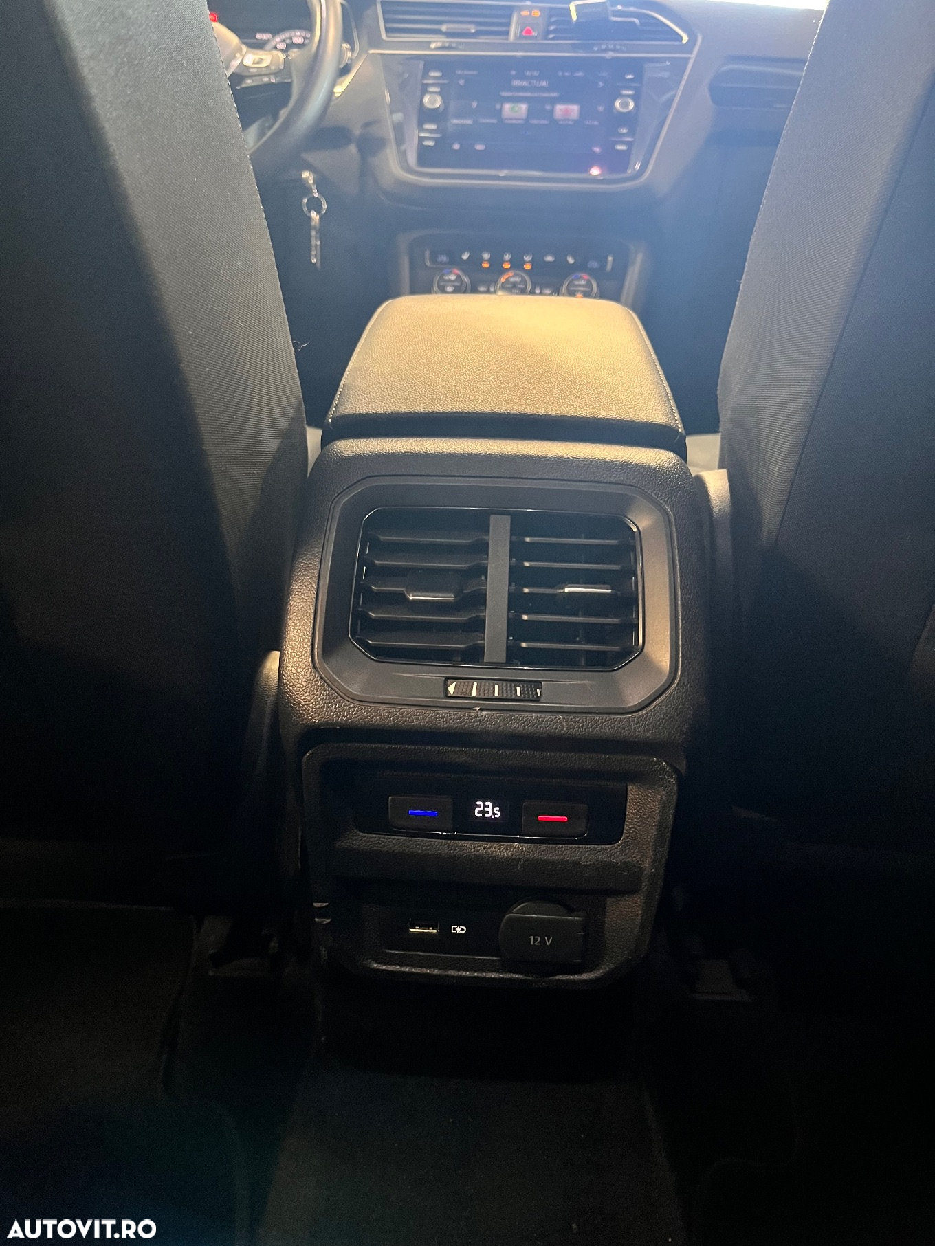 Volkswagen Tiguan 2.0 TDI 4Mot DSG Highline - 25