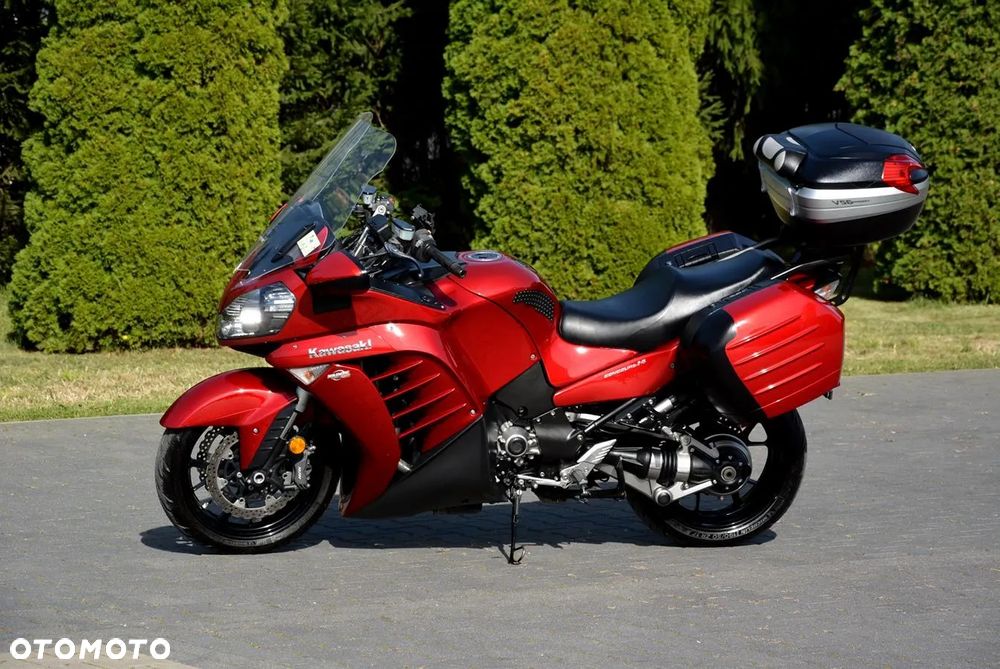 Kawasaki GTR - 1