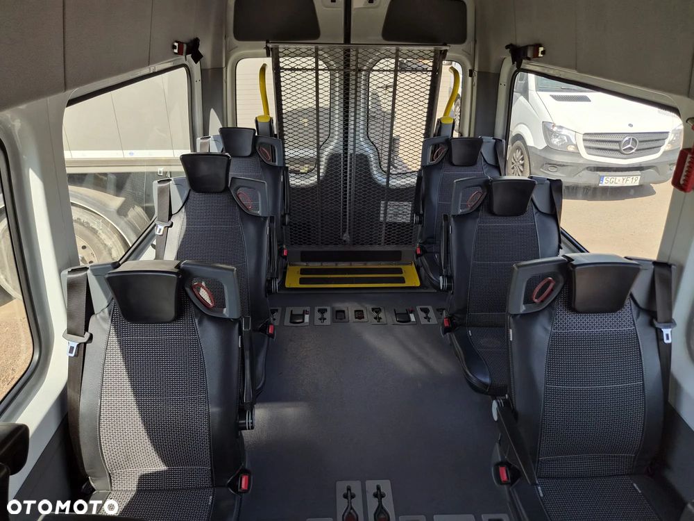 Mercedes-Benz Sprinter 906.211 7G-TRONIC Plus - 5