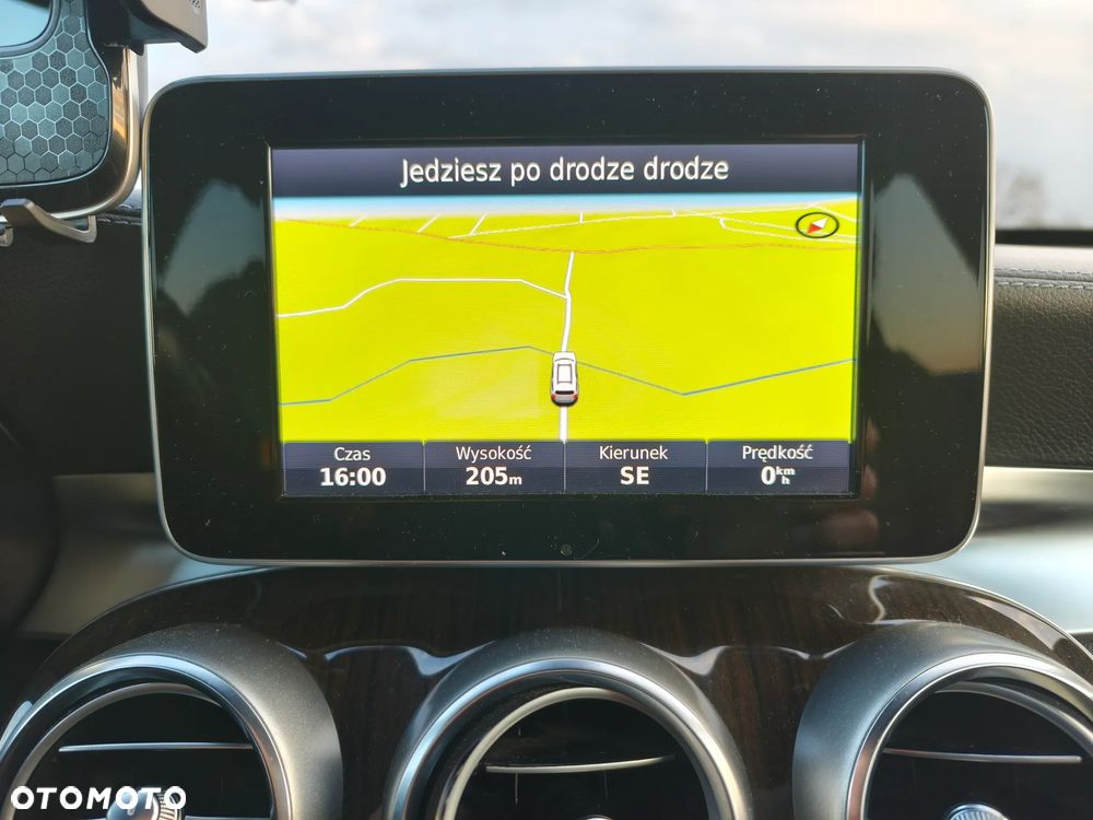 Mercedes-Benz GLC 250 d 4-Matic - 24